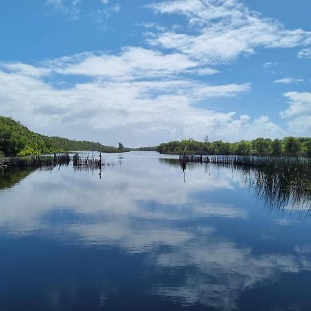 Les Acacias Bungalows Manambolo Exteriér fotografie