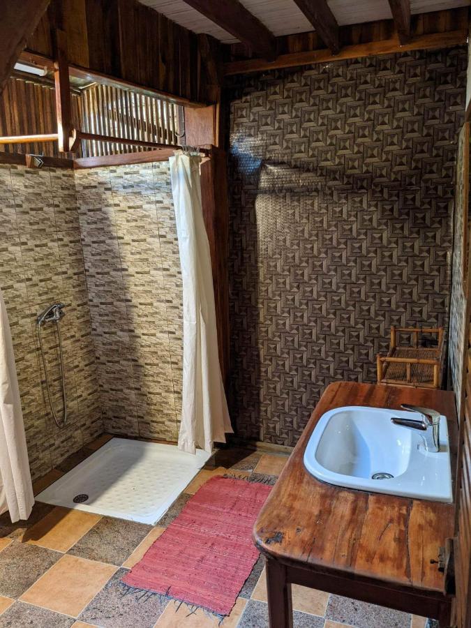 Les Acacias Bungalows Manambolo Exteriér fotografie