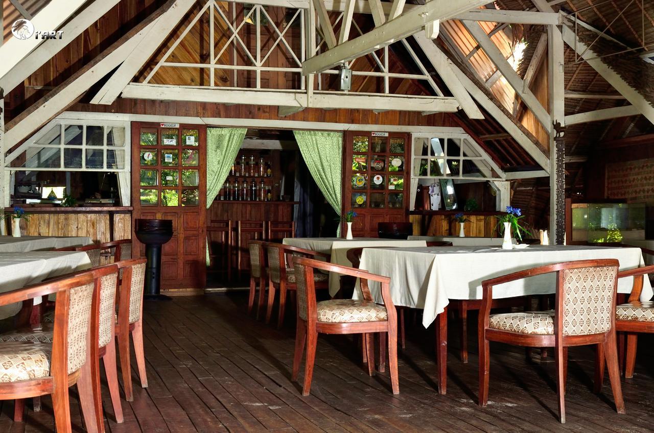 Les Acacias Bungalows Manambolo Exteriér fotografie