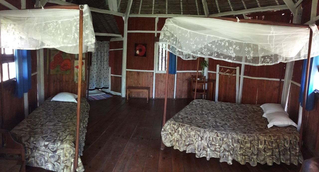 Les Acacias Bungalows Manambolo Exteriér fotografie